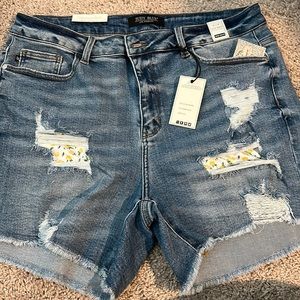 Judy Blue shorts size 2XL high waist NWT